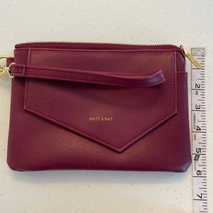 Matt & Natt clutch